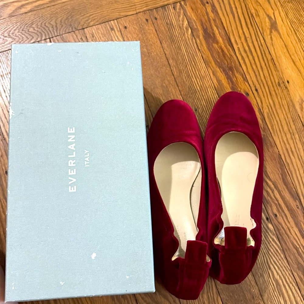 Everlane red velvet day heel - Picture 3 of 5